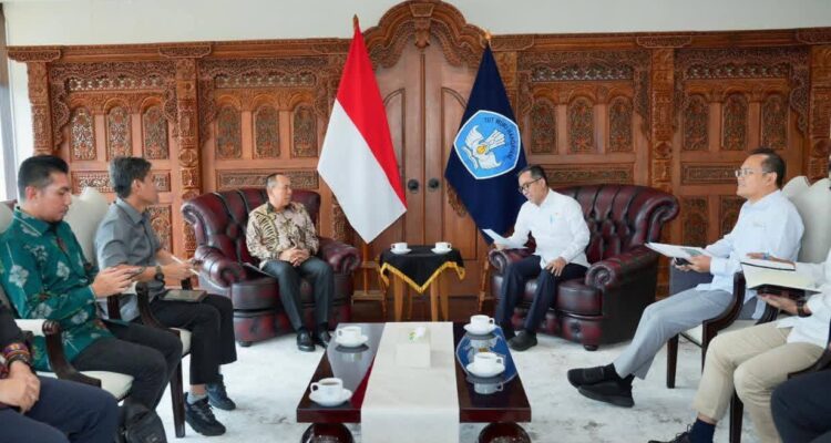 Pemprov Sultra Perkuat Sinergi dengan Kemendiktisaintek untuk Sekolah Garuda