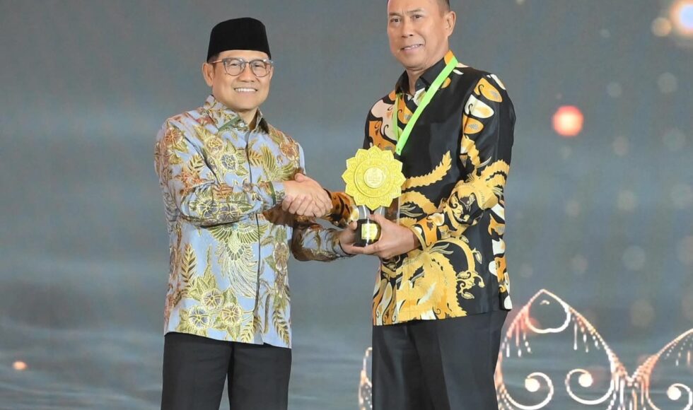 Pemprov Sultra Kembali raih UHC Award, Cakupan UHC tembus 89,65 persen Peserta aktif