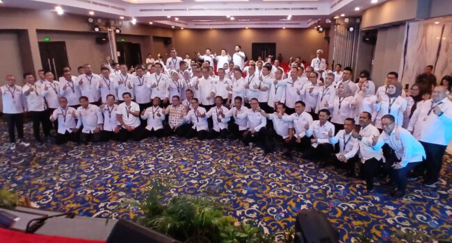 Anton Timbang dan Nakhoda Pengabdian yang Berlanjut