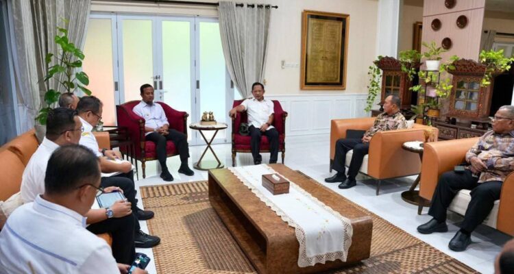 Gubernur Sultra dan Sulsel Audiensi dengan Mendagri Bahas Penyelesaian Pulau Kawi-kawia