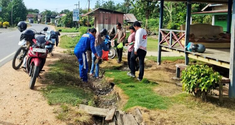 Tindak Lanjut Instruksi Presiden, Satgas Gerakan ASRI Kolaka Timur Gelar Kerja Bakti Serentak
