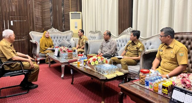 Pemprov Sultra Sesalkan Ketidakhadiran Nur Alam dalam Mediasi Unsultra
