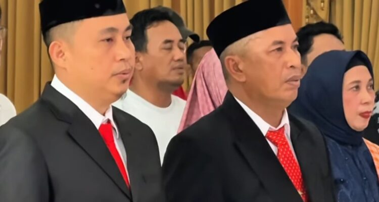 Sekda Koltim Lantik Hasrul dan Muhammad Jabal Pimpin Perumda Aneka Usaha