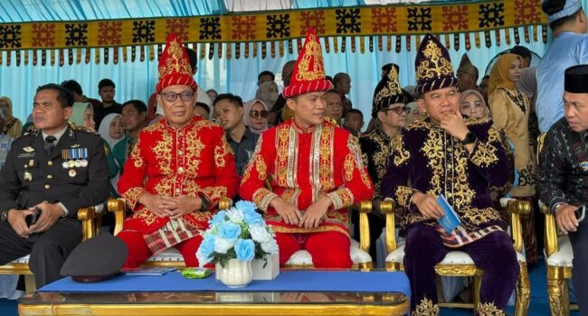 Plt. Bupati Kolaka Timur Hadiri Upacara HUT ke-66 Kabupaten Konawe
